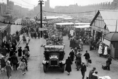 VICTORIA STATION, LONDON 1937  Digital Copies Available