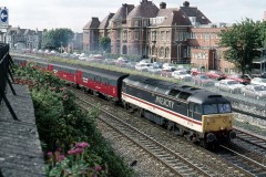 MUTLEY DEVON. ROYAL MAIL TRAIN. INTERCITY Loco; 47.520 Date; 27.9.1994  Digital Copies Available