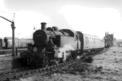 WAREHAM Loco; 41320 Date; 8-4-1966. WATERLOO, LONDON c1950  Digital Copies Available 