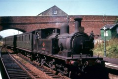 Wroxhall IoW Loco; 26 Date; 1964  Digital Copies Available