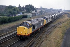 EAGLESCLIFF Locos; 37.515 + 37.667 Date; 13.9.90 Digital Copies Available