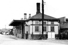 BANBURY STATION Date;  23.9.1955. Digital Copies Available