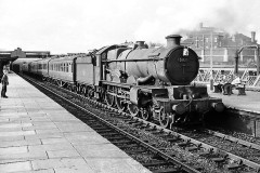 SHREWSBURY Loco;  5026 "CRICCIETH CASTLE" Date;1-9-1964  Digital Copies Available
