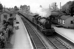CASTLE CARY Loco;  6978 "Haroldstone Hall" c1960 Digital Copies Available