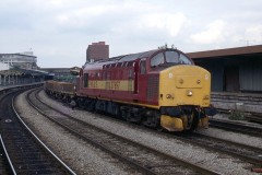 NEWPORT, Sth WALES EWS Loco; 37.697 Date; 4.6.98 Digital Copies Available