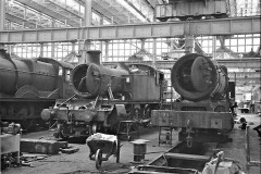 SWINDON Loco; 7924 "Thornycroft Hall" +4178+5988 "Bostock Hall" Date; 30-8-1964 Digital Copies Available